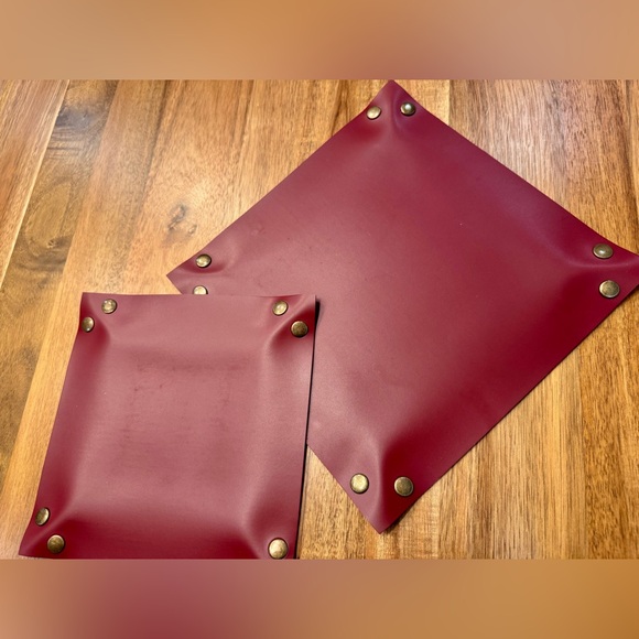 Red Catchall Trays (2) Father’s Day - Picture 4 of 8